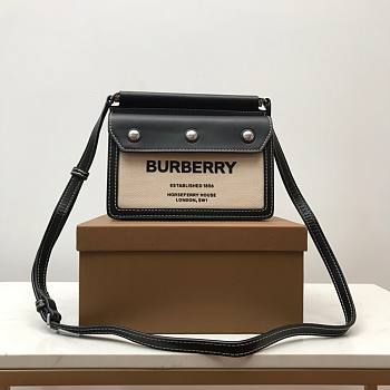 Burberry HorseFerry black shoulder bag 02