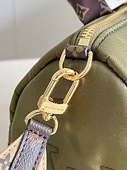 Louis Vuitton Speedy 25 Crossbody Green Bag - 6