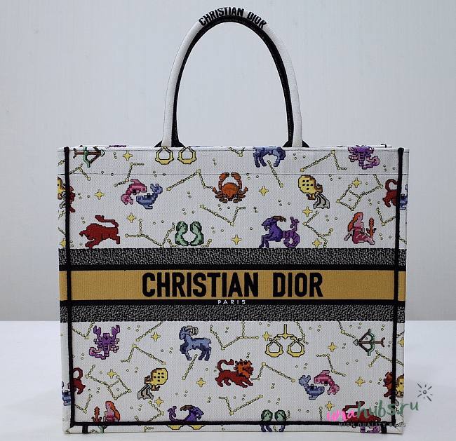 Dior Pixel Zodiac Embroidery Book Tote 41cm - 1