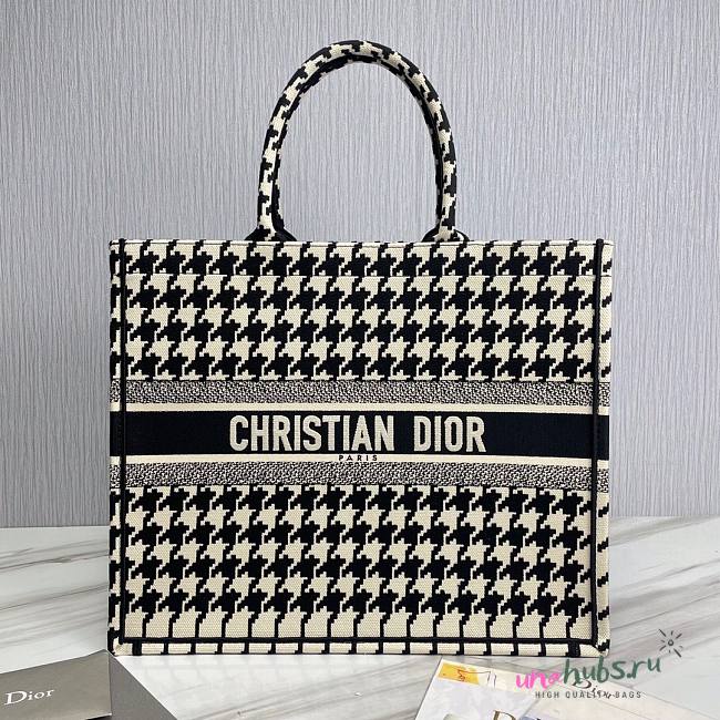 Dior book black tone embroidery tote 41cm - 1