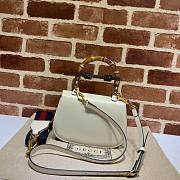 Gucci Bamboo 1947 small top handle white bag  - 4