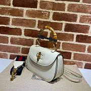 Gucci Bamboo 1947 small top handle white bag  - 3