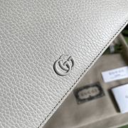 Gucci GG white chain wallet 497985 - 4