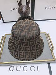 Fendi FF round hat  - 4