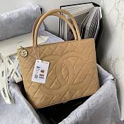 Chanel tote shopping CC beige leather beige bag - 1