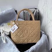 Chanel tote shopping CC beige leather beige bag - 3