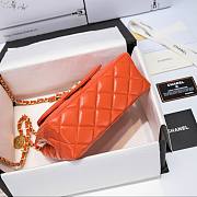 Chanel small shoulder bag in orange leather - 6