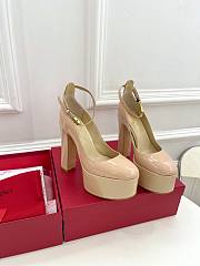 Valentino beige patent high heel - 3