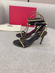 VALENTINO Garavani rockstud black heel - 3