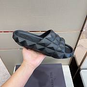 Valentino unisex slippers - 4