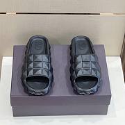 Valentino unisex slippers - 2