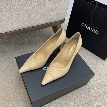 Chanel beige heels 