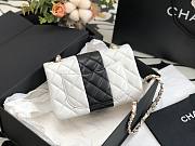 Chanel 22C flap white bag 20cm - 5