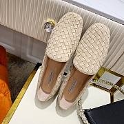 Bottega Veneta beige flats - 2