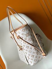 Louis Vuitton Neverfull buci box white MM bag - 6