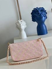 Louis Vuitton pochette accessories multiple pink bag - 2