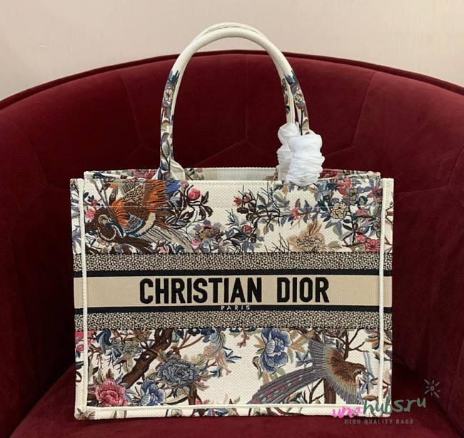 Dior Book Tote Multicolor Dior Jardin d'Hiver Embroidery Medium Bag - 1