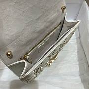 Dior Lucky Addict white shoulder bag - 4