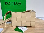 Bottega Veneta Cassette almond grained leather bag - 1