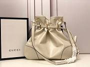 Gucci 1955 Horsebit Messenger White Bag - 6