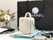 Chanel 22A Mini Vanity Caviar White Leather Bag - 3