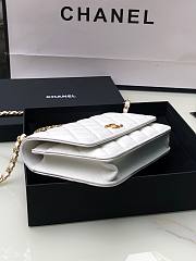 Chanel woc caviar handle white leather bag - 2