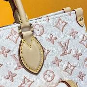 Louis Vuitton Onthego white retro colored MM bag - 6