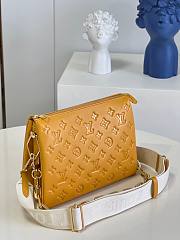 Louis Vuitton coussin PM yellow bag - 4