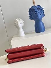 Louis Vuitton coussin PM red bag - 3