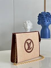 Louis Vuitton Toiletry Pouch on chain M81366 - 5