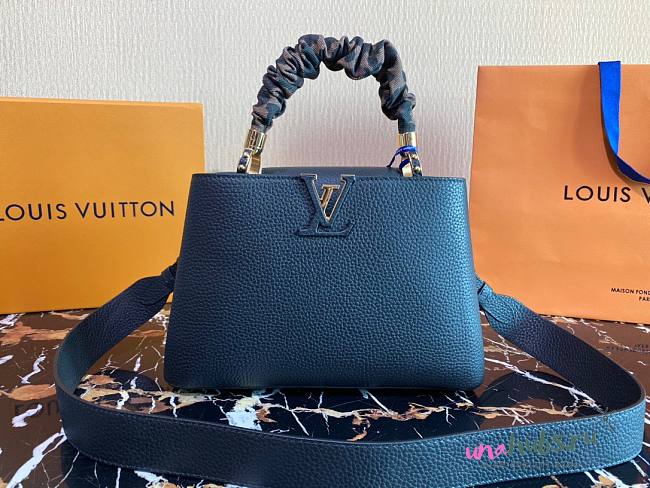 Louis Vuitton Capucines MM Black Bag - 1