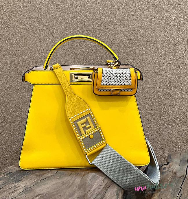 Peekaboo ISeeU Medium Yellow leather bag - 1