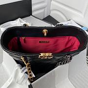 Chanel 22B tote 19 black lampskin bag - 2