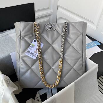 Chanel 22B tote 19 gray lampskin bag