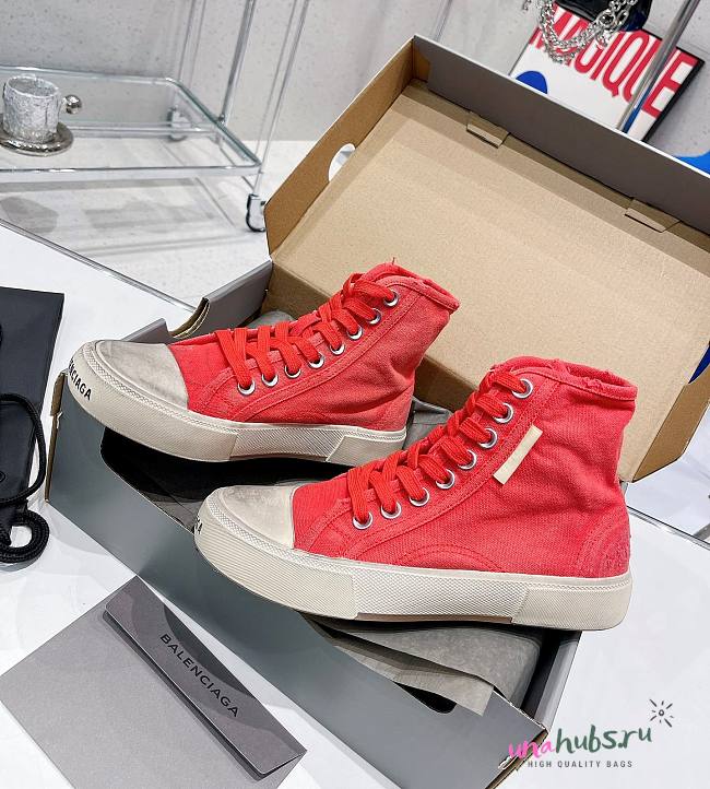 Balenciaga unisex red sneaker - 1