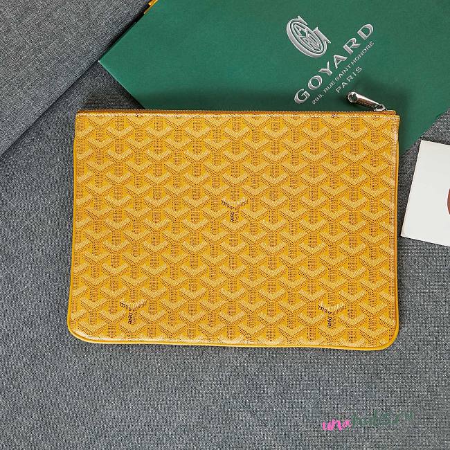 Goyard pouch yellow bag - 1