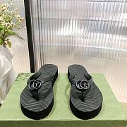 Gucci black GG slippers - 5