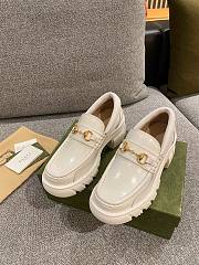 Gucci cream flats - 3