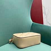 Gucci Matelassé beige leather shoulder bag - 6