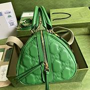 Gucci GG Matelassé leather medium duffle green bag - 4