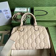 Gucci GG Matelassé leather medium duffle beige bag - 5