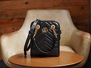 Gucci GG Marmont matelassé mini bag - 4