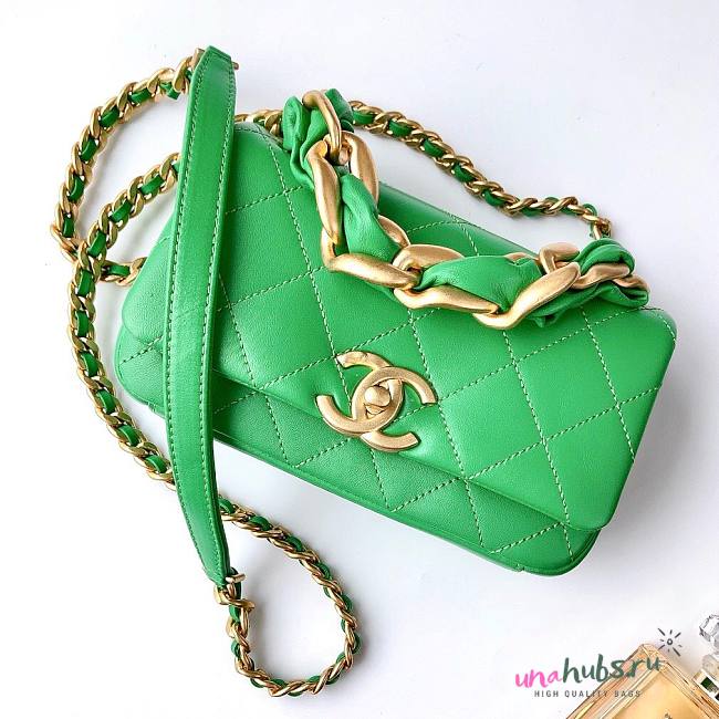 Chanel flapbag handle lampskin green leather 19cm bag - 1