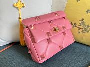 VALENTINO Garavani Stud hot pink bag - 4