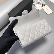 Chanel gray caviar wallet - 2