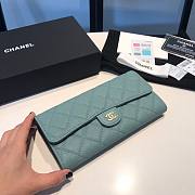 Chanel light blue caviar wallet - 2