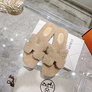 Hermes beige slippers  - 1