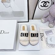 Dior white fur slippers - 5