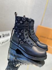 Louis Vuitton black boots 03 - 5