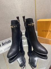 Louis Vuitton black high boots - 6